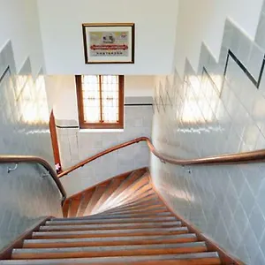 New Monumental Garden View Bed and breakfast